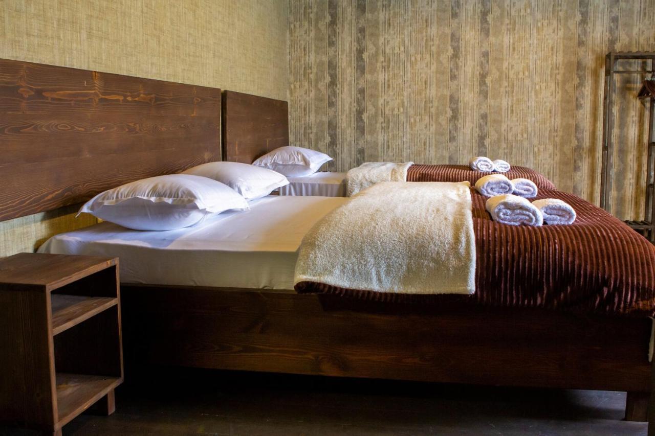 Hotel Eden Mestia Ngoại thất bức ảnh