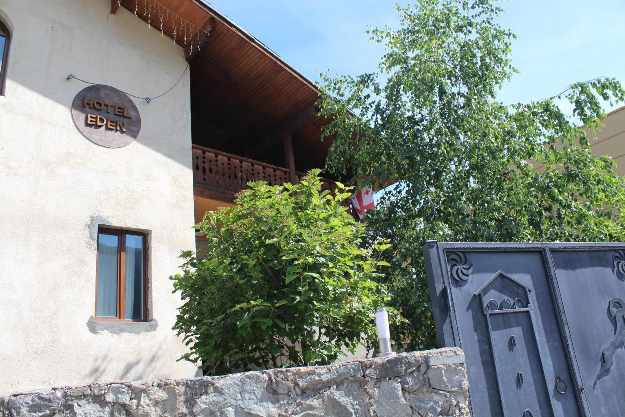 Hotel Eden Mestia Ngoại thất bức ảnh