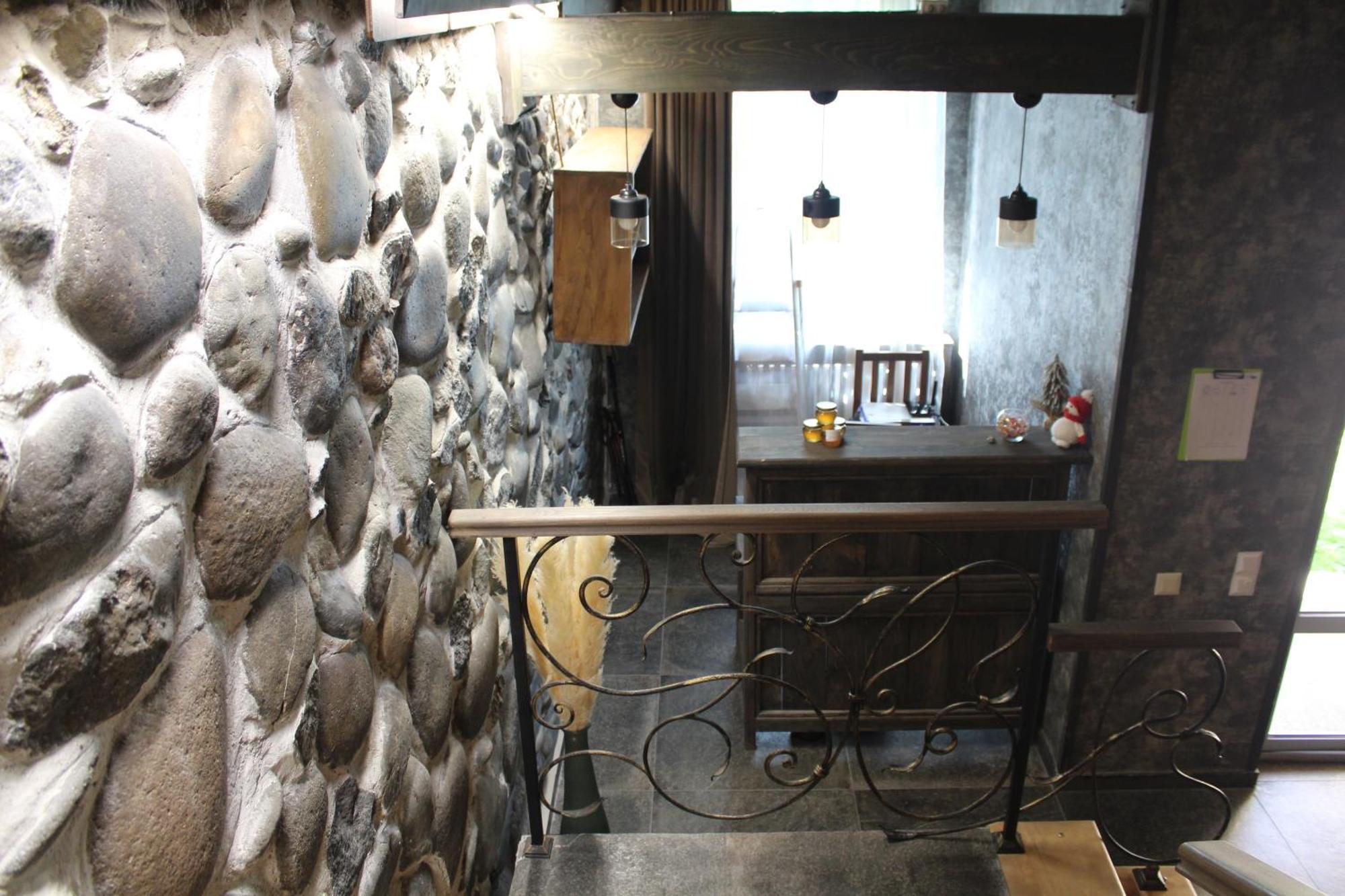 Hotel Eden Mestia Ngoại thất bức ảnh