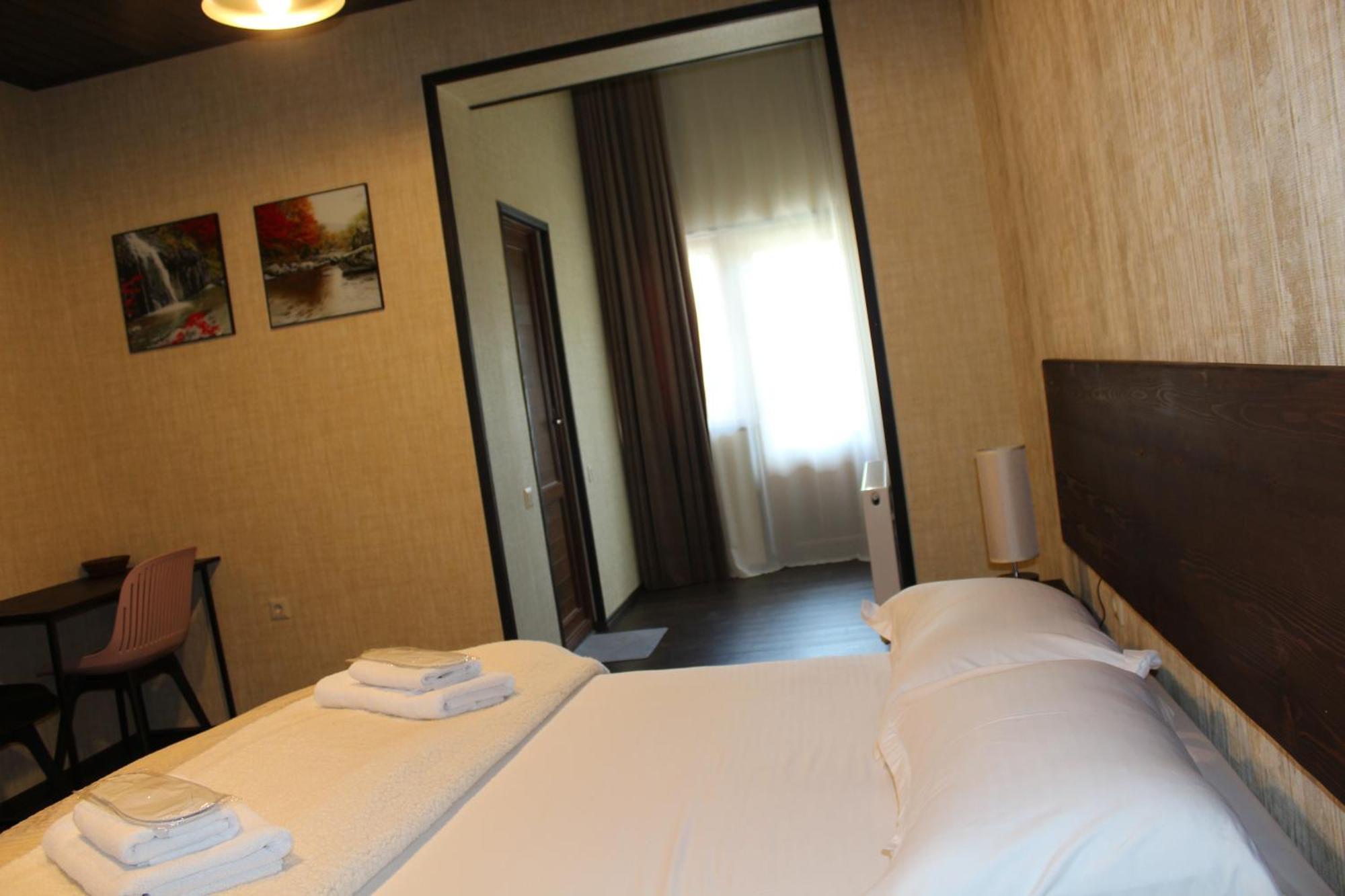 Hotel Eden Mestia Ngoại thất bức ảnh